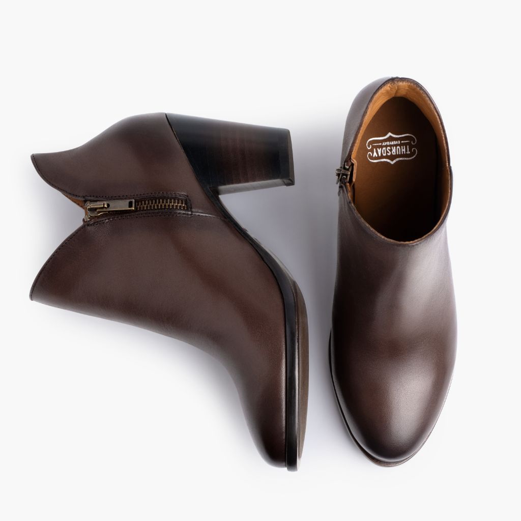 Uptown | Old English - Image 4