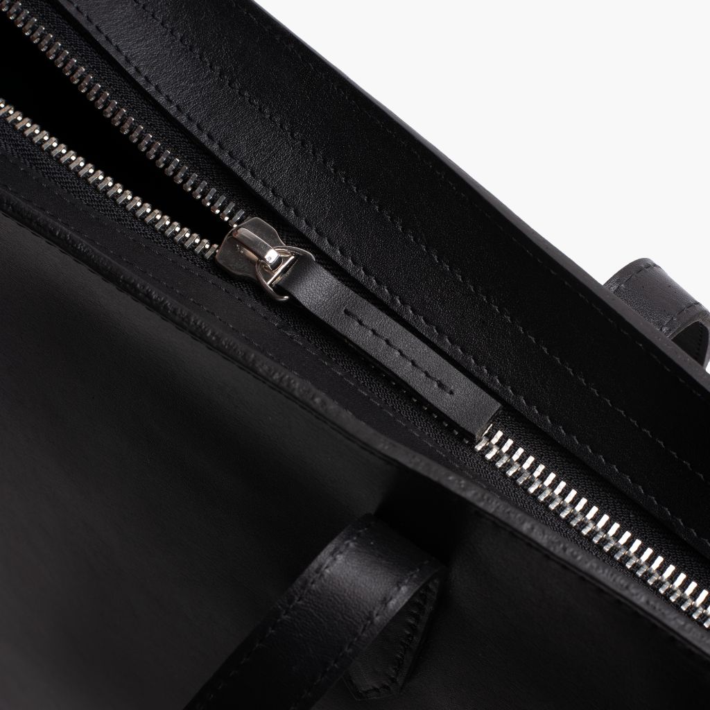 Everyday Tote | Black (S) (Zipper) - Image 5